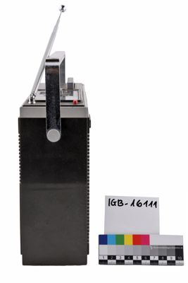 Foto Radioregistratore portatile Sanyo tipo Old America, anni 1970 IGB-016111_20260323_006.JPG