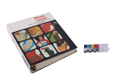 Foto catalogo di coloranti per tessuti IGB-021080-1_20260625_002.JPG